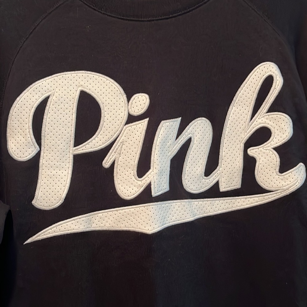 PINK crew neck. Size S - Picture 2 of 3